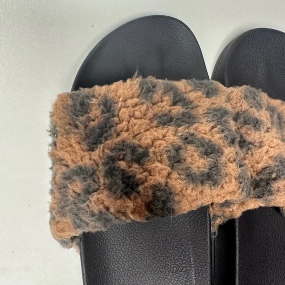 Offline by aerie Sherpa Slides - Picture 8 of 8